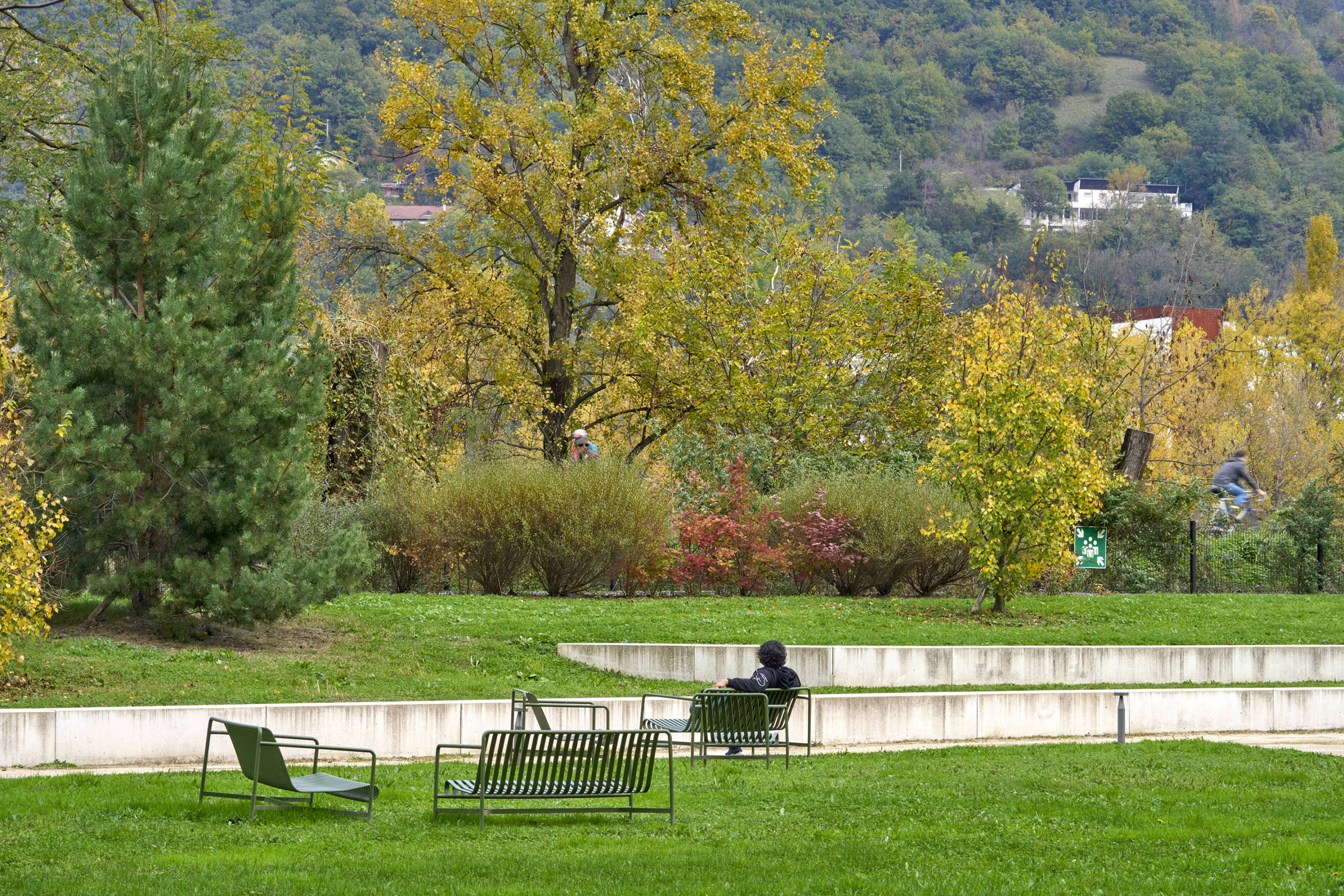 INTENCITY SCHNEIDER ELECTRIC GRENOBLE